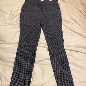 GAP size 6 signature skinny ankle pants